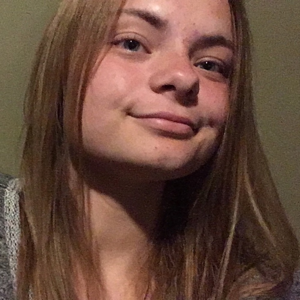 Meet your Posher, Britney